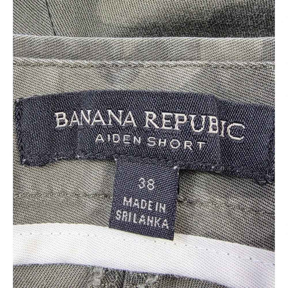 Banana Republic Aiden Green Camouflage Classic Chino Shorts Men's Size 38